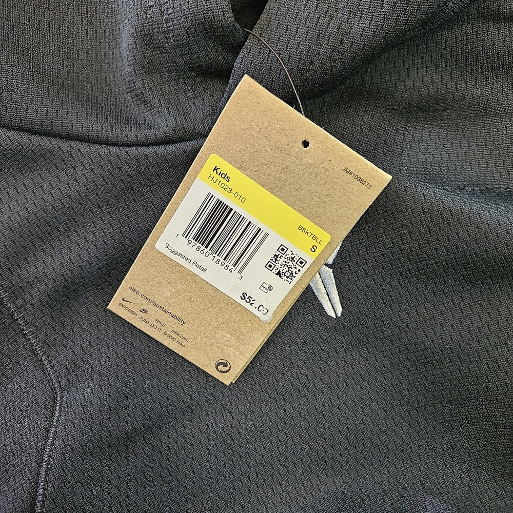Nike Kobe Bryant Therma-Fit Hoodie Pullover Black HJ1028-010 Kid's Size Small - Picture 6 of 9